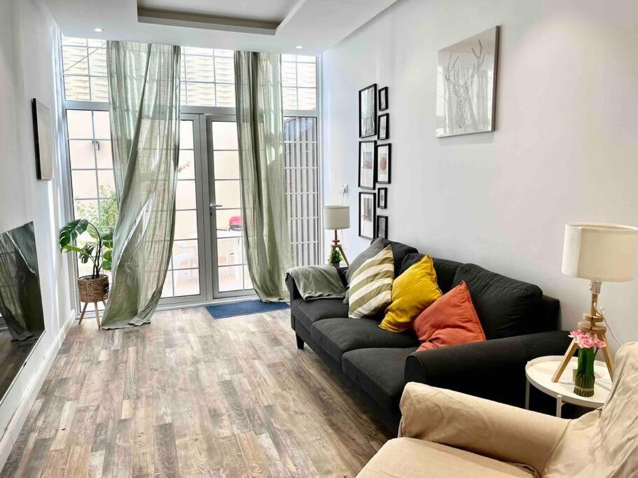 Cosy W/ Private Entry+20 Min Airport+s Acess * Riyadh